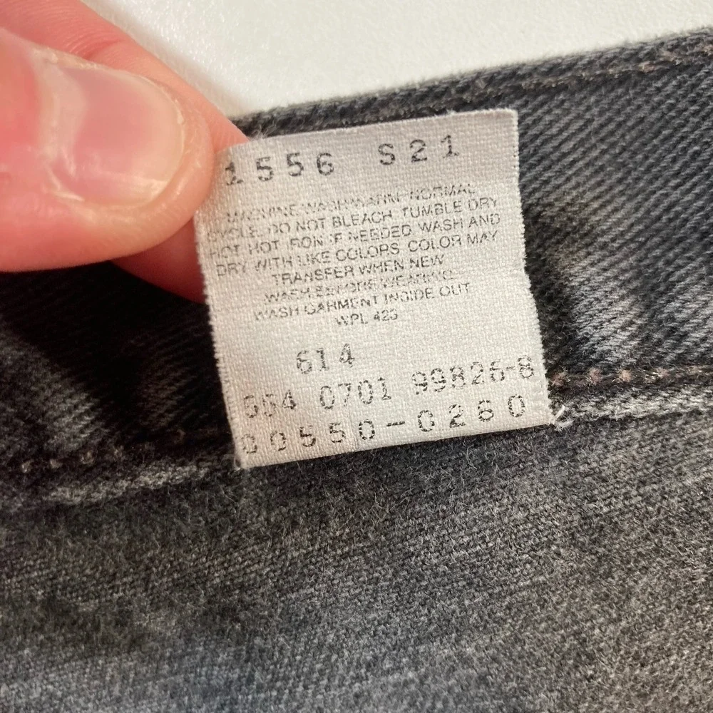 Vintage 2001 Levi's‎ 550 Jeans 34x30 Made In USA Gray Faded 90s Y2K (Tag 36x32)